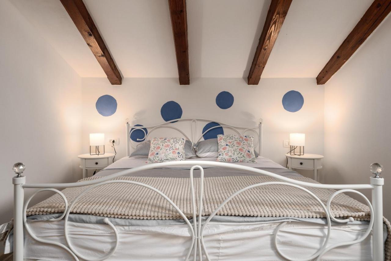 Relax In 2 Bedroom App In Old Town W/Ac And Wifi Rovinj Ngoại thất bức ảnh