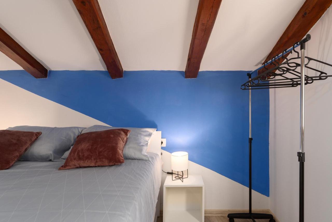 Relax In 2 Bedroom App In Old Town W/Ac And Wifi Rovinj Ngoại thất bức ảnh