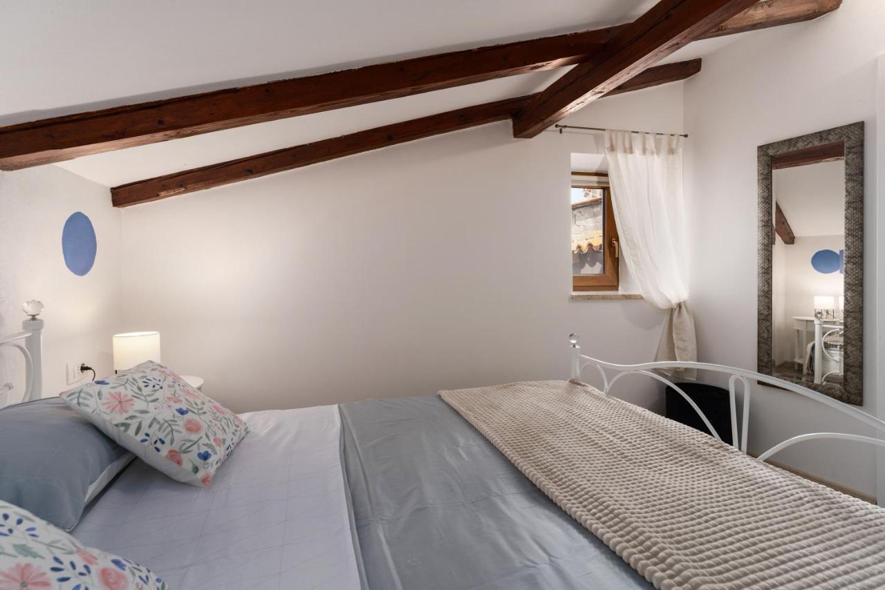Relax In 2 Bedroom App In Old Town W/Ac And Wifi Rovinj Ngoại thất bức ảnh