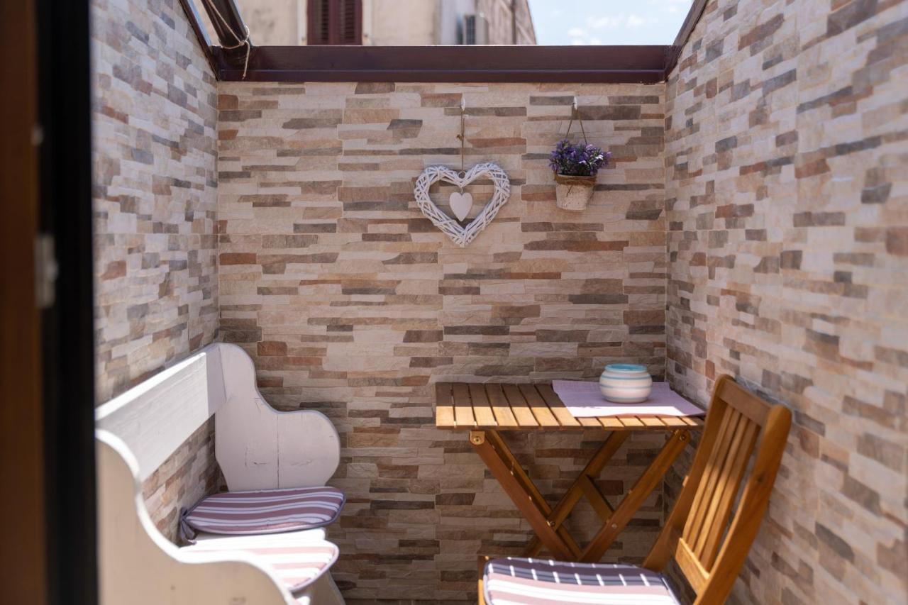 Relax In 2 Bedroom App In Old Town W/Ac And Wifi Rovinj Ngoại thất bức ảnh